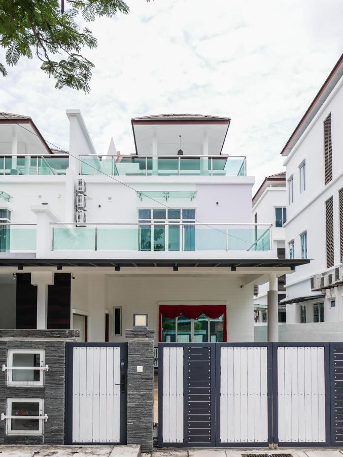Joyful Guesthouse#Islandhosp Джорджтаун Екстер'єр фото